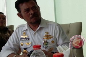 Gubernur Sulsel motivasi mahasiswa berani tinggalkan zona nyaman