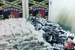Polda Sulsel Amankan Puluhan Ribu Pil PCC