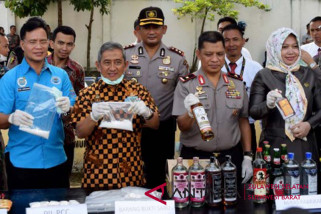 Polda Sulbar musnahkan 998 gram sabu-sabu