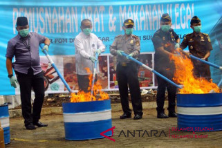 Pemusnahan produk kedaluarsa ilegal