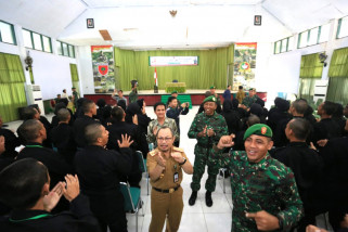 Unhas terima maba dengan konsep bela negara