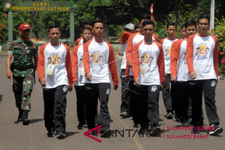 BUMN Hadir - Peserta SMN Sumbar ikuti latihan bela negara