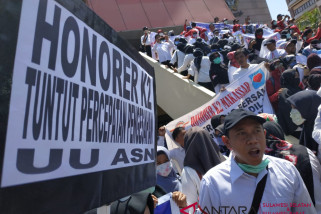 guru K2 Sulsel kembali suarakan pengangkatan PNS