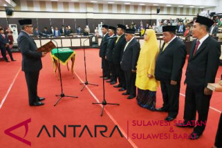 Tujuh legislator PAW DPRD Sulsel dilantik