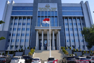 Kejati tahan tersangka pengadaan lampu jalan di Polman