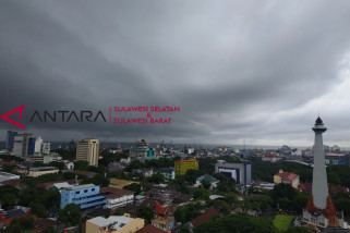 Masyarakat Makassar diminta waspadai cuaca ekstrem