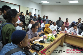 lima bulan guru PTT Sulbar tidak digaji