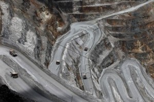 Legislator Papua pertanyakan kelebihan Pajak Freeport