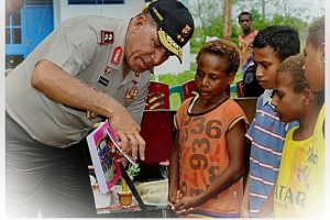 Peduli pendidikan anak-anak Papua