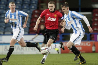 Manchester United melaju ke perempat final Piala FA