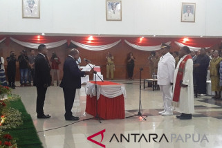Gubernur Papua lantik Penjabat Bupati Deiyai