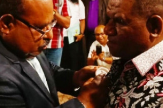 Gubernur Papua kukuhkan Kadispora Biak Numfor sebagai Panitia Sub PB PON