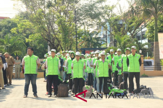 Kadinkes Papua lepas tim pecatatan gizi berbasis masyarakat