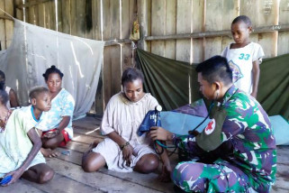 Yonif PR 238 gelar pengobatan dari rumah ke rumah