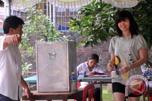 Pilkada serentak terancam tak selesai pada 2015